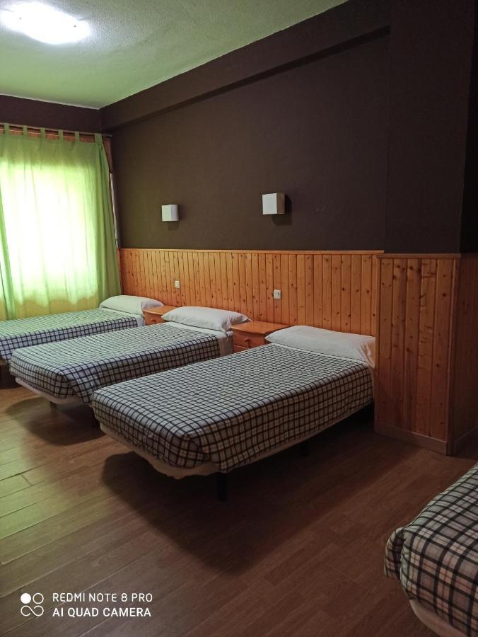 Hostal La Torre Hotel Сантандер Екстериор снимка